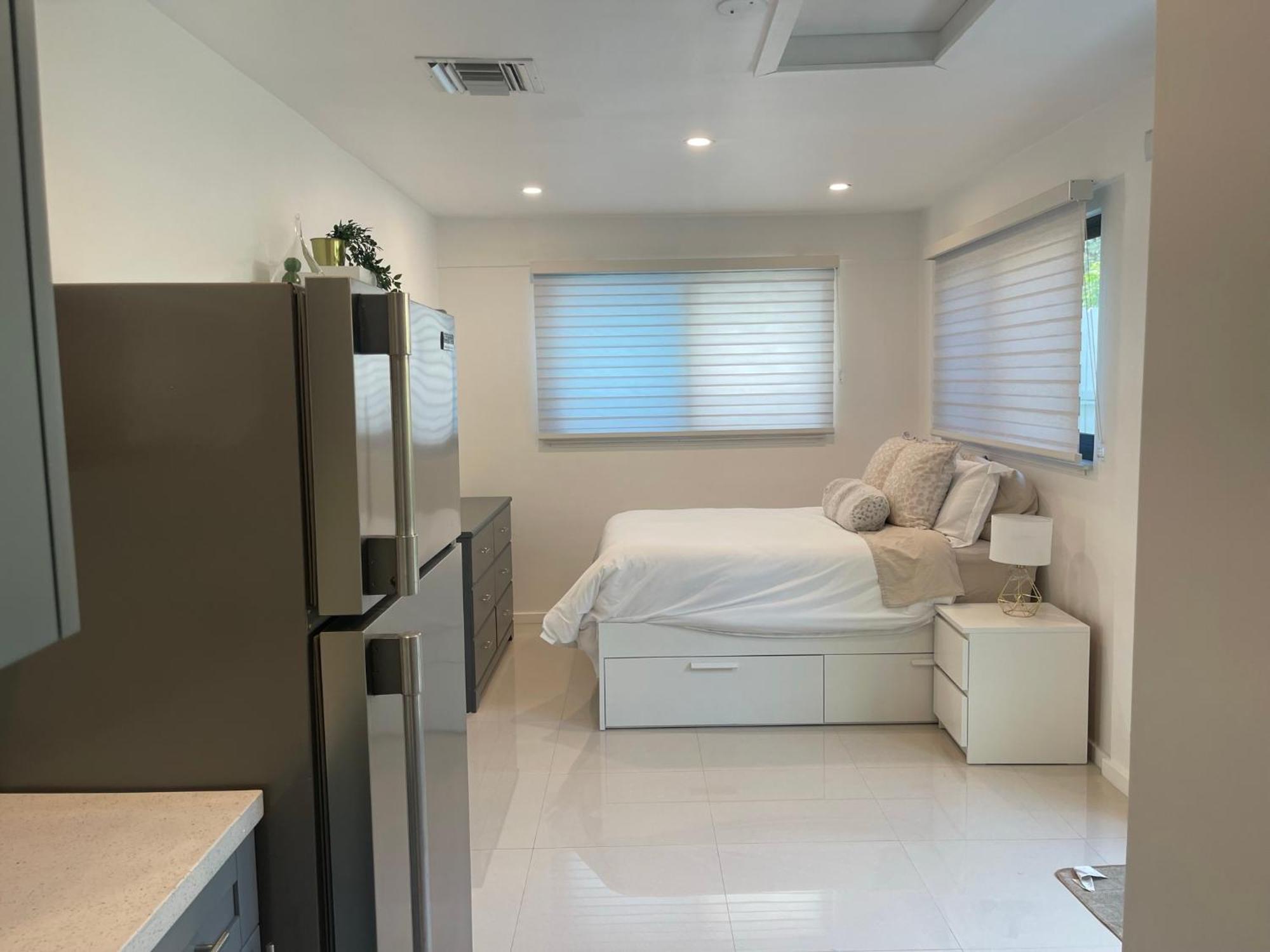 Apartment House In Dania