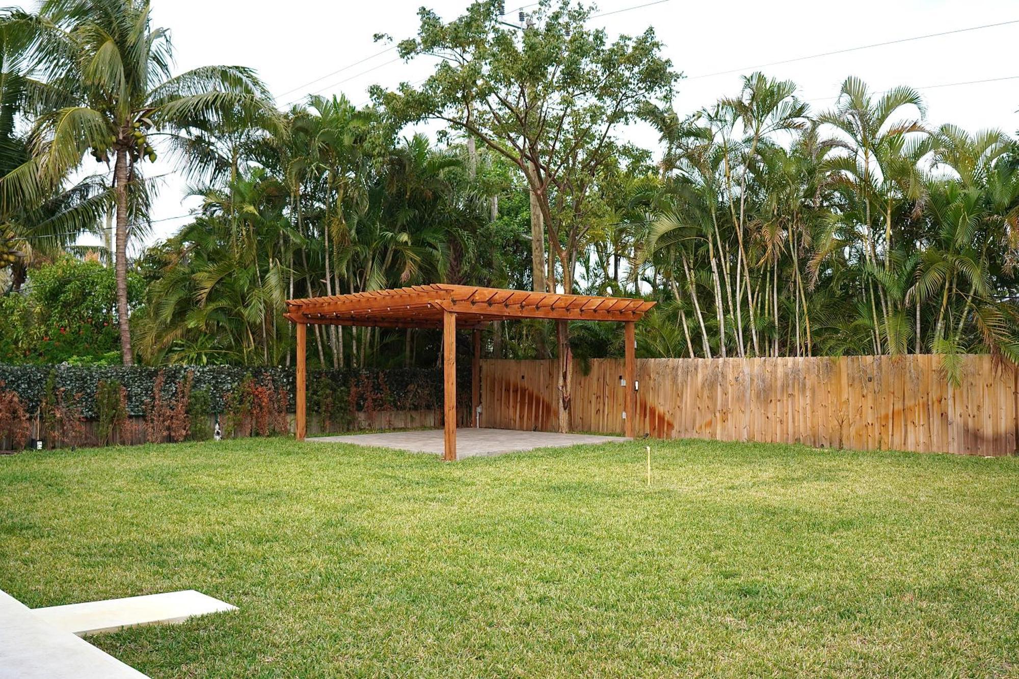 House In Dania * Dania Beach